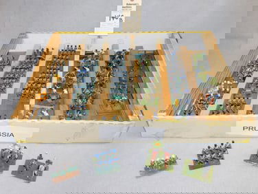 Approx. 150 Miniature H.P. Lead Soldiers