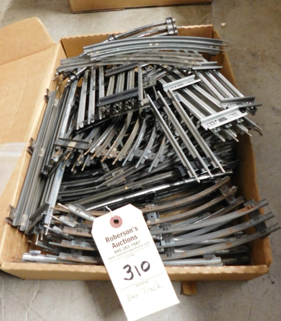 Lg. Box of O Gauge Track (1 of 1)