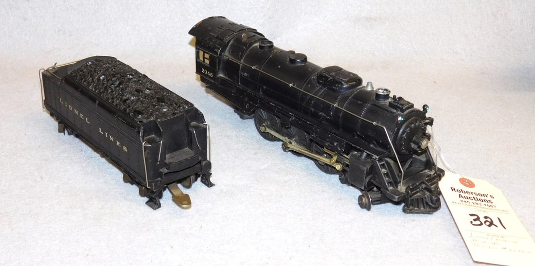 Lionel Engine #2046 w/Tender # 2224 W (1 of 2)
