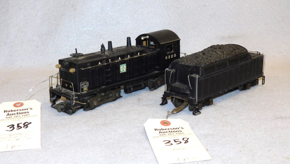 Lionel Engine #6220 w/Tender (1 of 2)