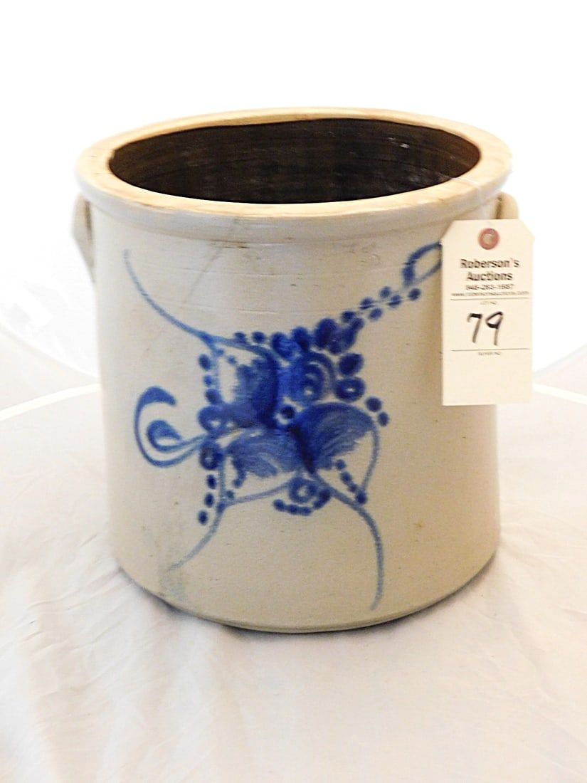 Riedinger & Caire, Poughkeepsie Crock: 5 Gal. Riedinger & Caire, Poughkeepsie Blue Decor. Crock (Hairline Crack From Top to Bottom) - 12"D x 12"H