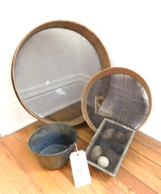 Lot of 4 Vintage Collectibles