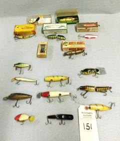 17 Vintage Fishing Lures