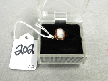 10K yg Cameo Lady's Ring