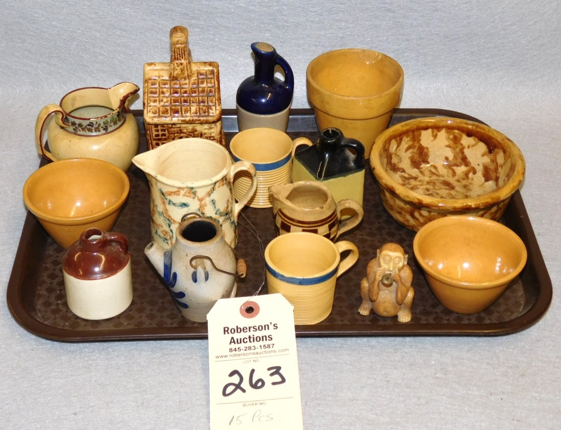 15 Pcs Yellow Ware & Pottery Pcs.: 15 Pcs Yellow Ware & Pottery Pcs,. Most in Gd Cond. Includes Bowls, Pitchers, Cups, Jugs, Etc.