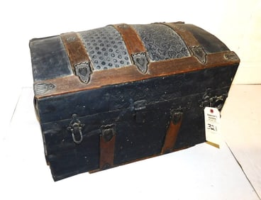 Early Diminuitive Sz. Turtle Top Trunk