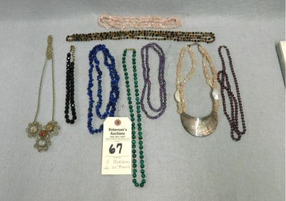 Lot of 9 Necklaces incl. Malachite Pc.