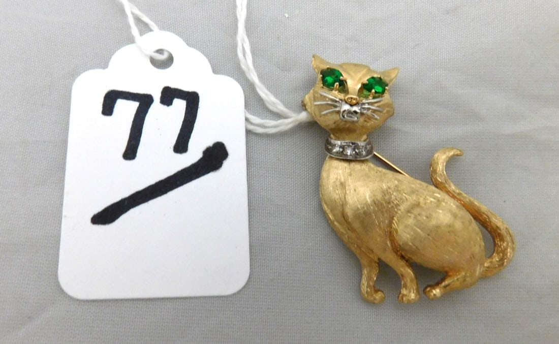 14K yg Cat Pin w/2 Emerald Eyes (1 of 1)