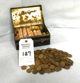 Lot of Over 900 Pennies