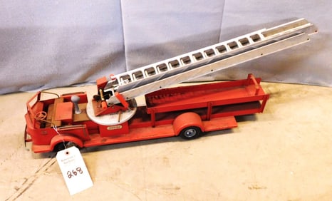"Model Toys" Metal Fire Engine