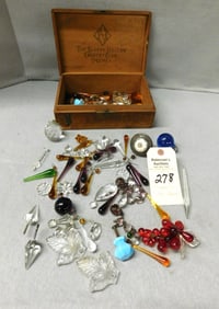 Lot of Glass Prisms,Tiebacks ,Etc