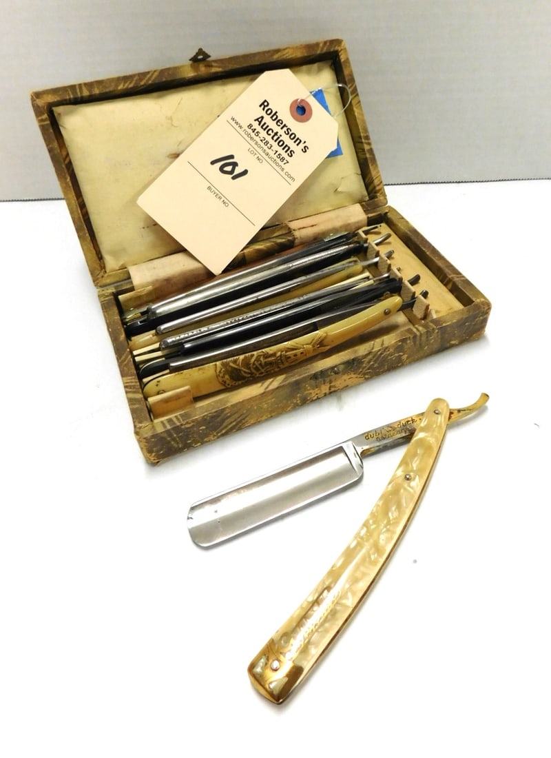 7 Assorted Straight Razors (1 of 1)