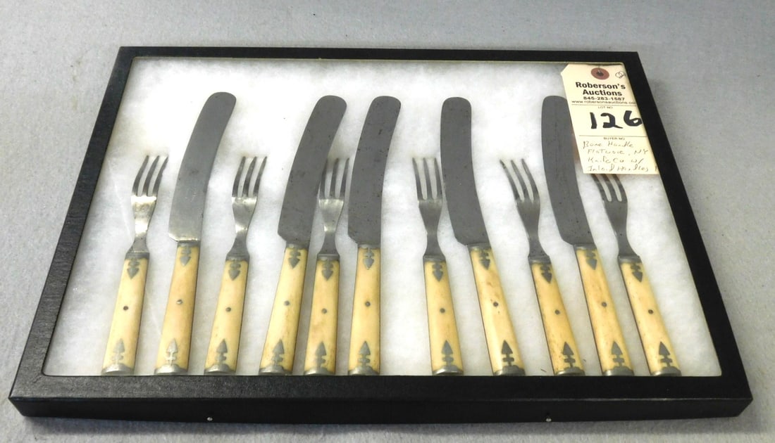 11 Pcs.Bone Handle NY Knife Flatware: 11 Pcs.of Bone Handle Knives & Forks Flatware - New York Knife Co. w/Inlaid Handles in GD Cond. - Case 12 3/8"D x 16 3/8"Wx 1"H.