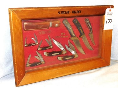 Schrade Case w/8 Knives