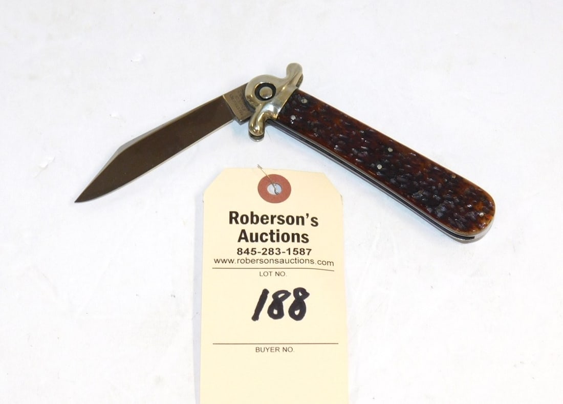 Press Button Knife Co.Bolster Guard Knife (1 of 2)