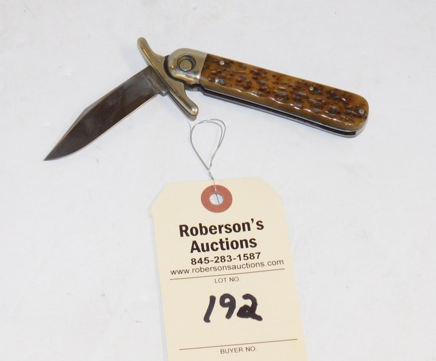 Press Button Knife Co.Swing Guard Knife (1 of 2)