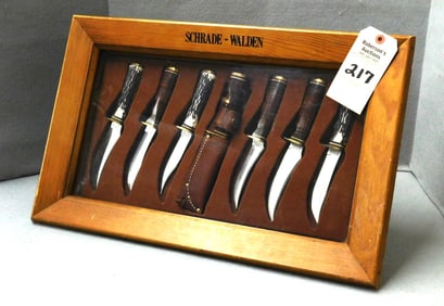 Schrade 49'ers Factory 7 Knife Display