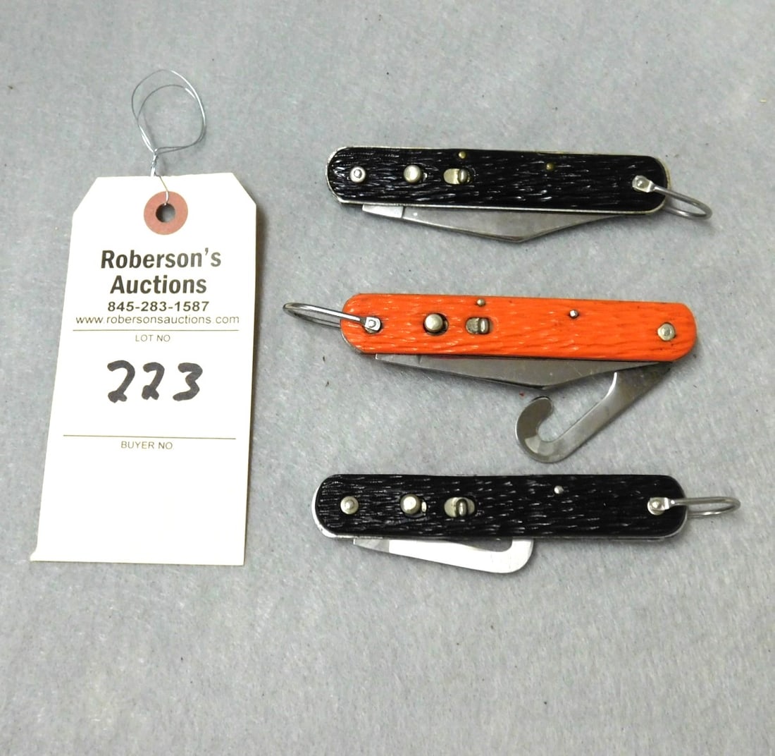 3 - Schrade Paratrooper Knives (1 of 2)