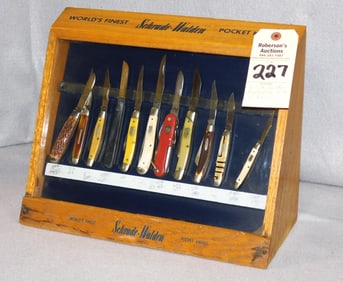 Schrade 12 Knife Store Display  Case