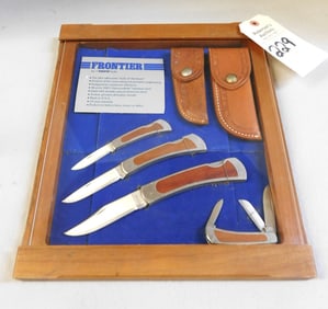 Imperial Frontier 4 Knife Display