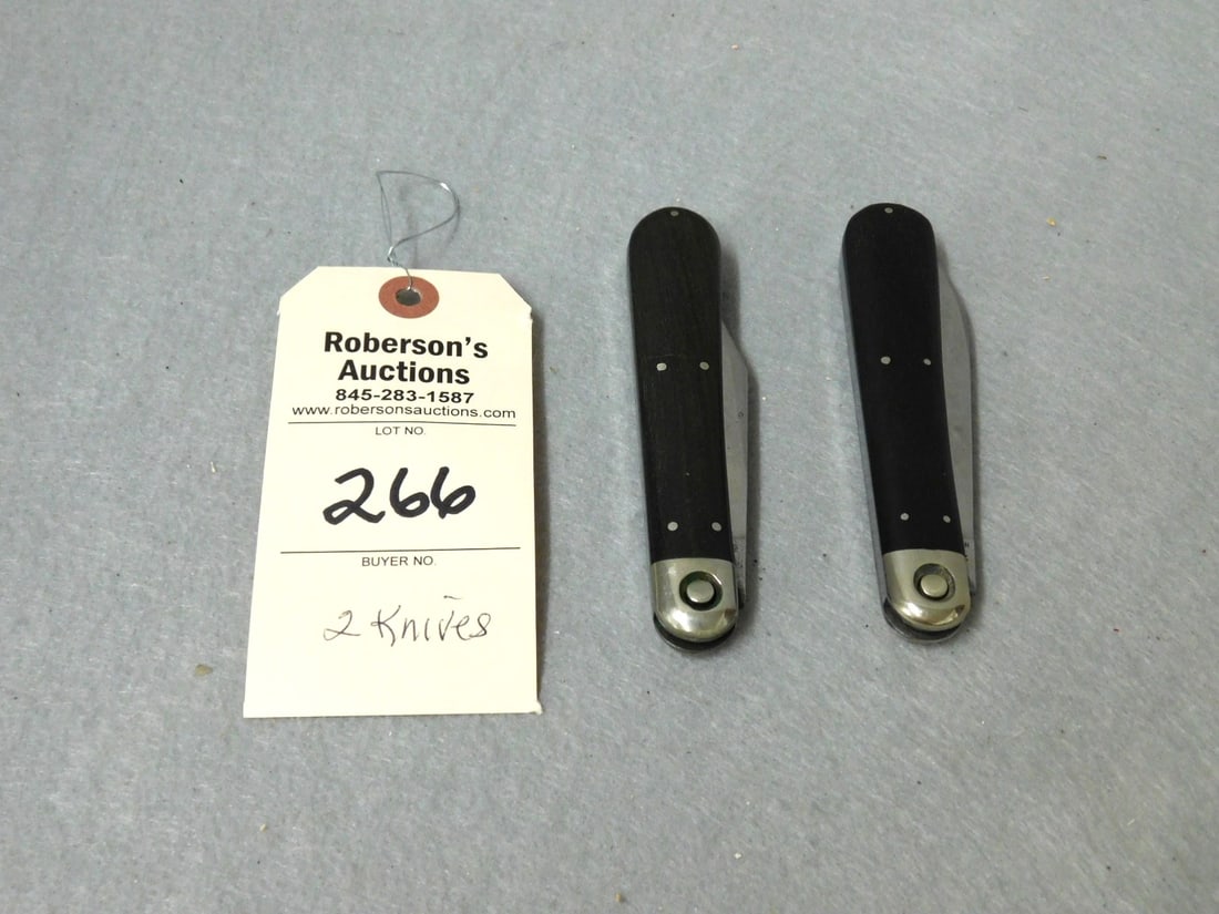 2 - Press Button Knife Co. Single Blade Knives (1 of 2)