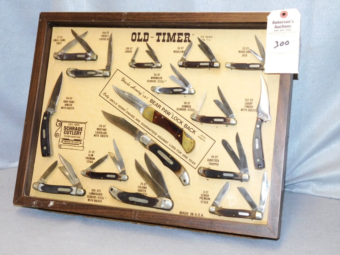 Schrade Factory 16 Pc. Old Timer Display (1 of 2)