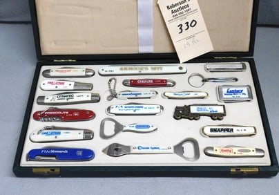 Colonial Knife Co. Salesman Display w/19 Knives