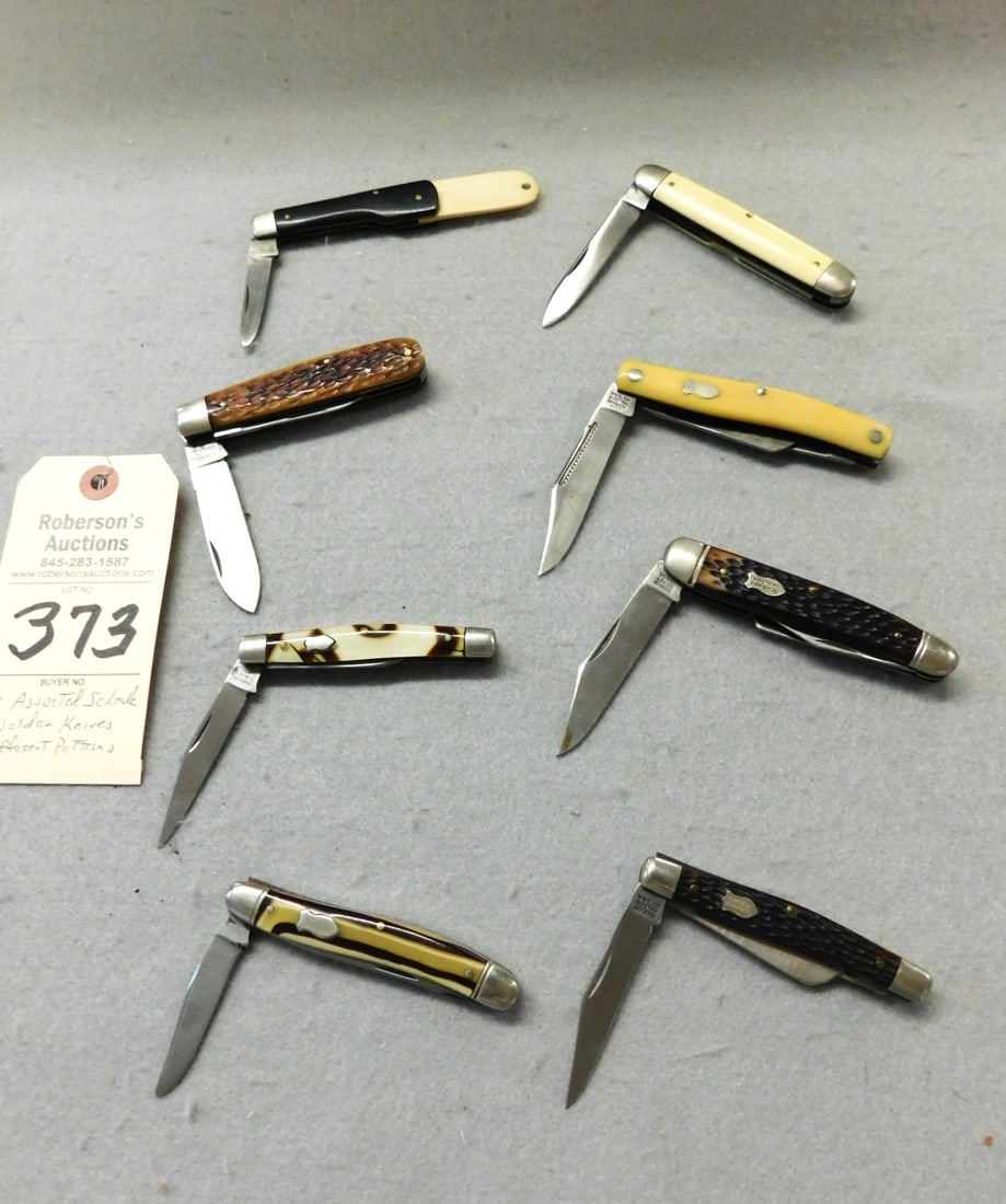 8 - Assorted Schrade Walden Knives (1 of 2)