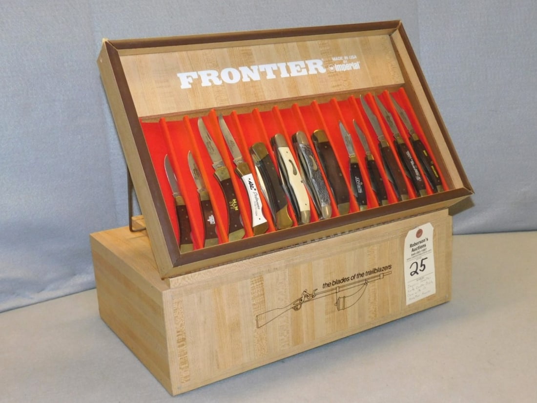 Imperial Frontier Knife Counter Display: Imperial Frontier Knife Counter Display Case w/13 Frontier Knives in Gd. Cond. - 19x8 1/4x12"