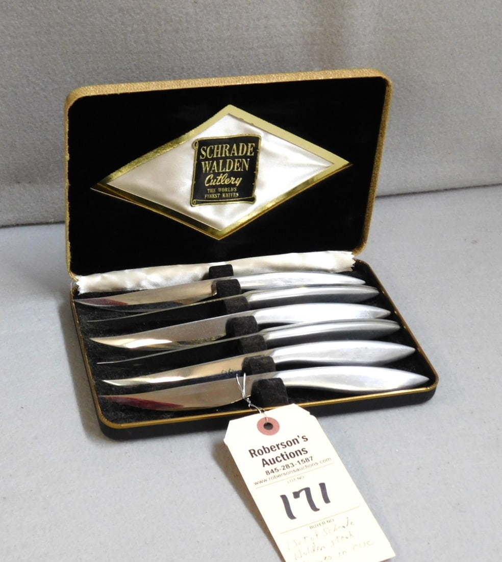 1 Set of Schrade Walden Steak Knives: 1 Set of Schrade Walden Steak Knives, No paper work, Case 6 x 9 x 1 1/4", Very good condition