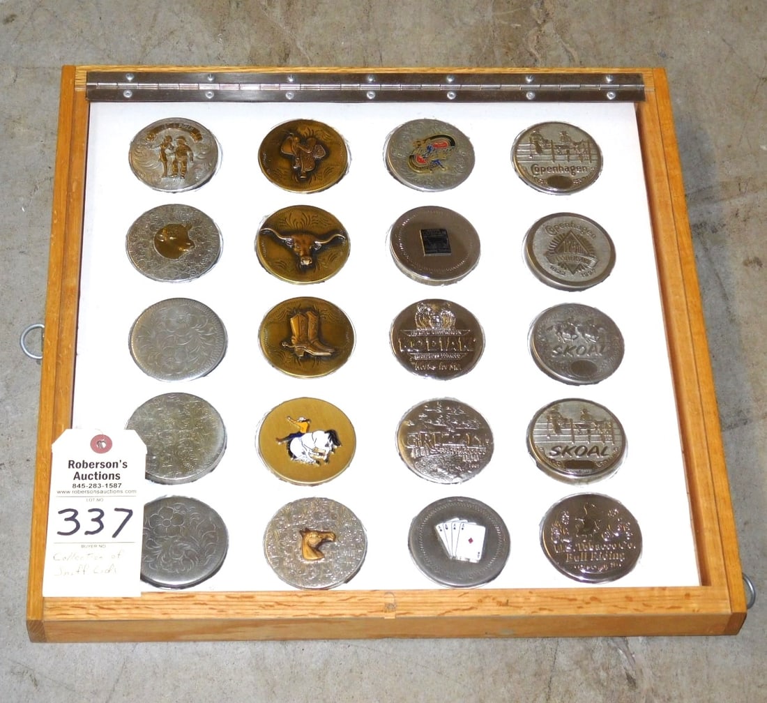 Collection of Snuff Lids: Collection of Snuff Lids in VG Cond. - Case - 14" x18"