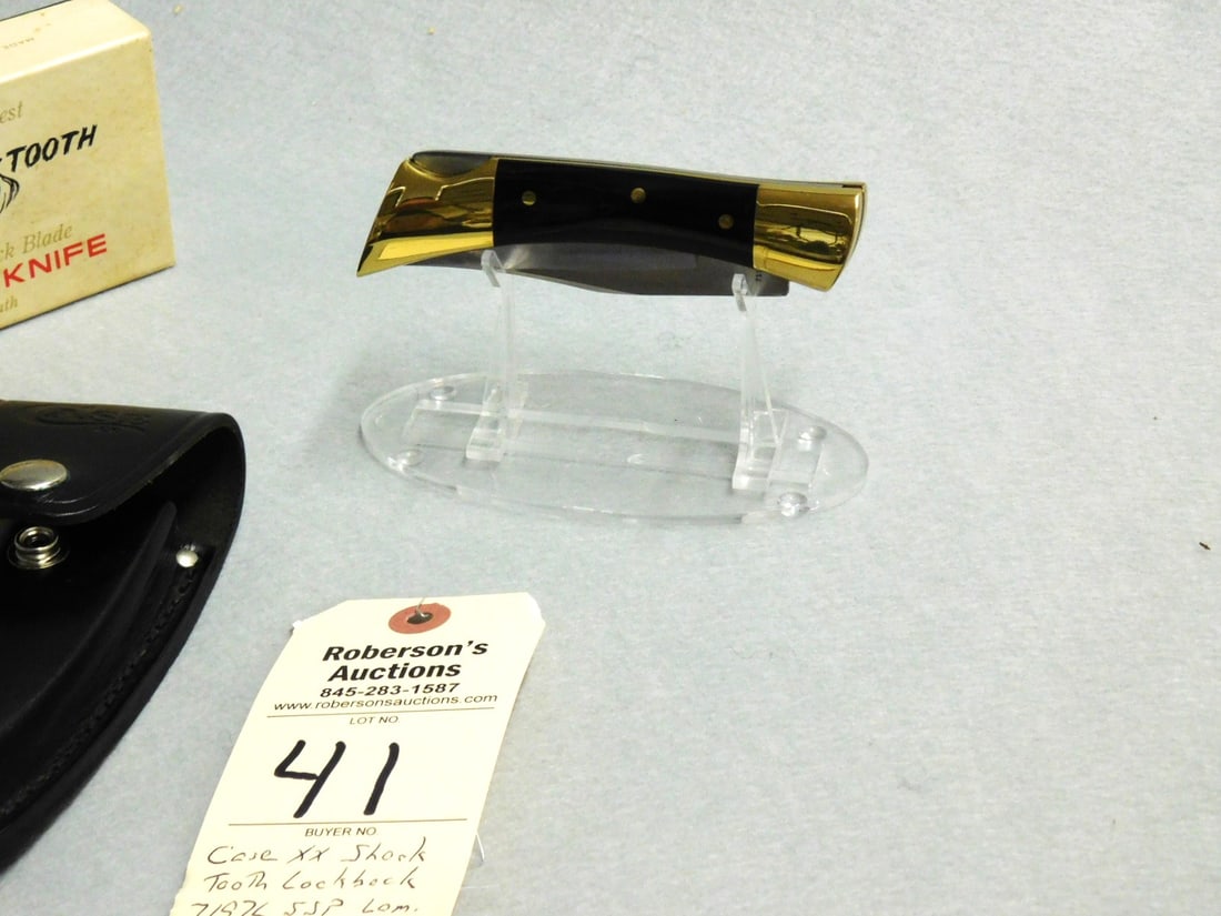 Case Shark Tooth Knife - 2