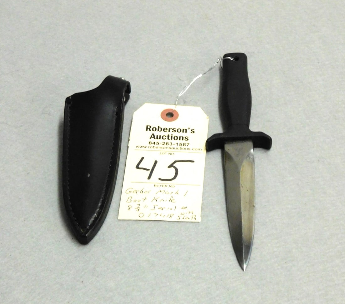 Gerber Mark I Boot Knife (1 of 3)