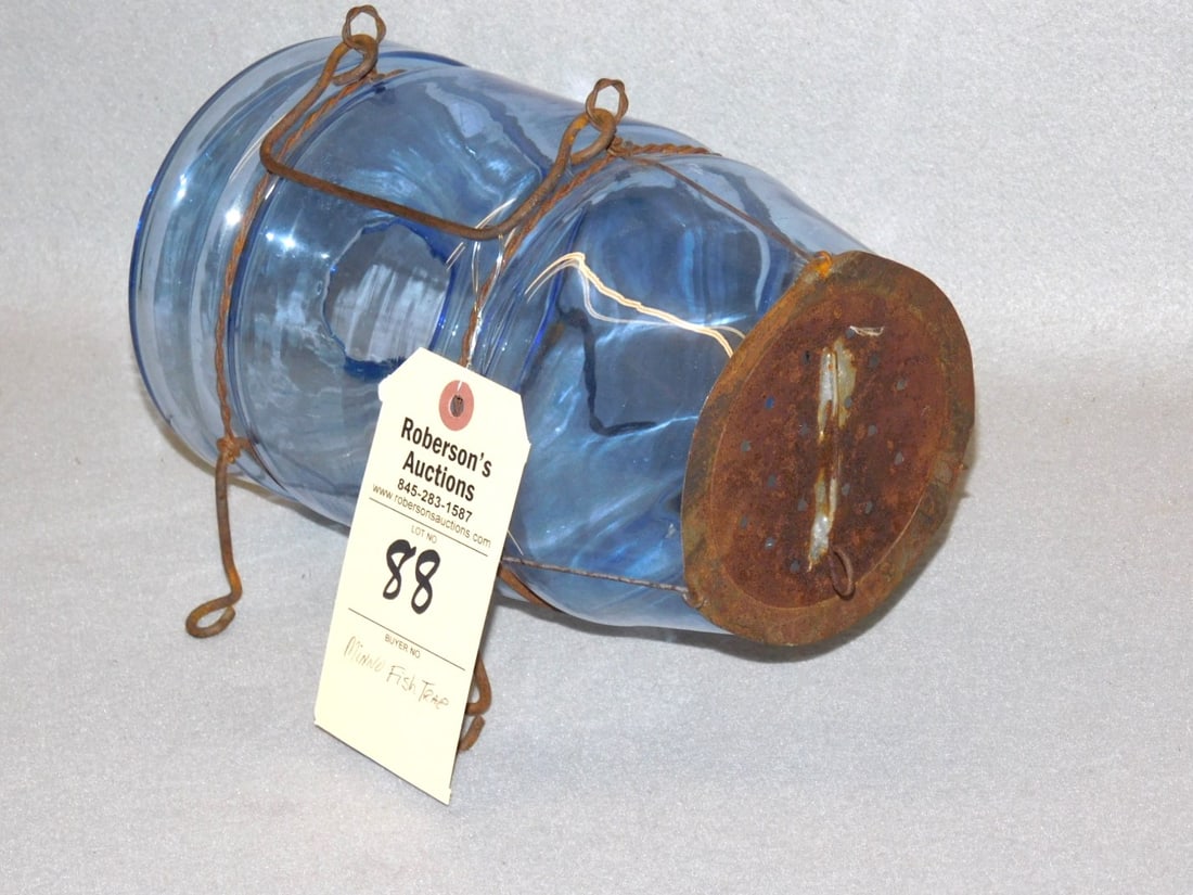 Blue Glass Minnow Fish Trap (1 of 3)