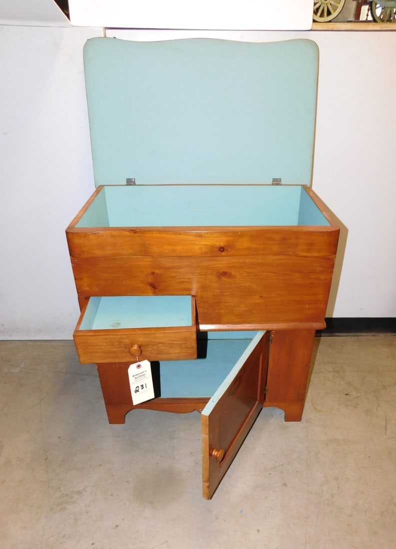 Early Pine Commode - 2