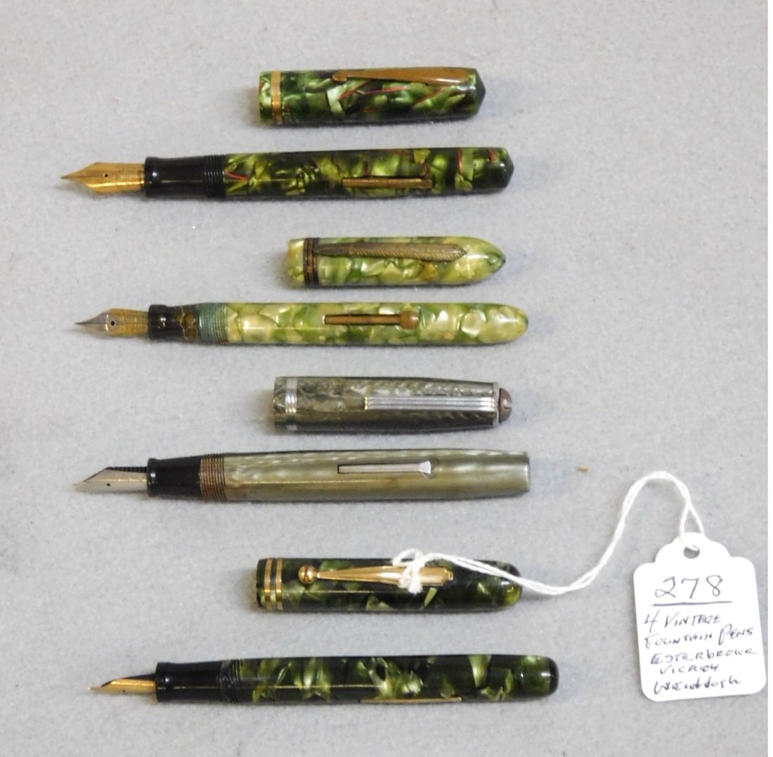 4 - Vintage Fountain Pens: 4 - Vintage Fountain Pens: 2 Green Marbled have 14K Gold Nibs, all in VG Cond. - Esterbrook, Viceroy, N21 w/ 14K Gold Nib, Weidlich. All 5" L.
