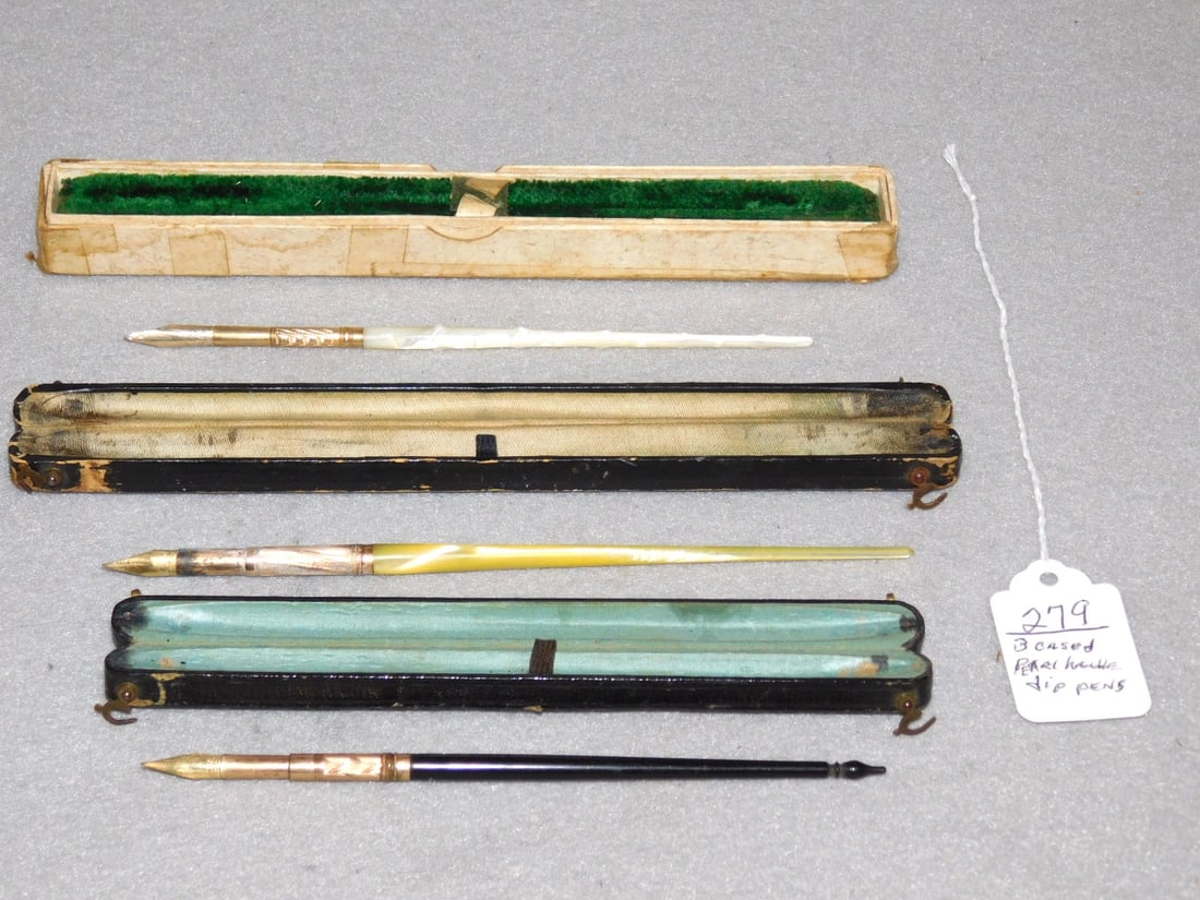 3 - Cased Dip Pens: 3 - Cased Dip Pens incl. 2 Mother of Pearl & 1 Black Handle in VG Cond. - Measure 5-7/8, 6-5/8, 6-1/8