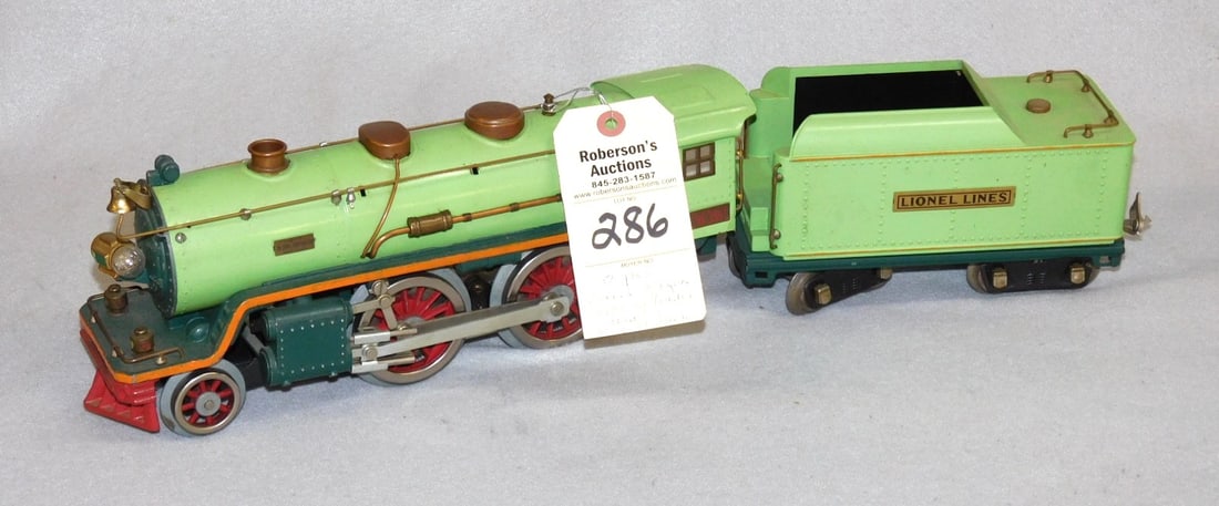 2 Pc. Lionel Engine & Tender (1 of 5)
