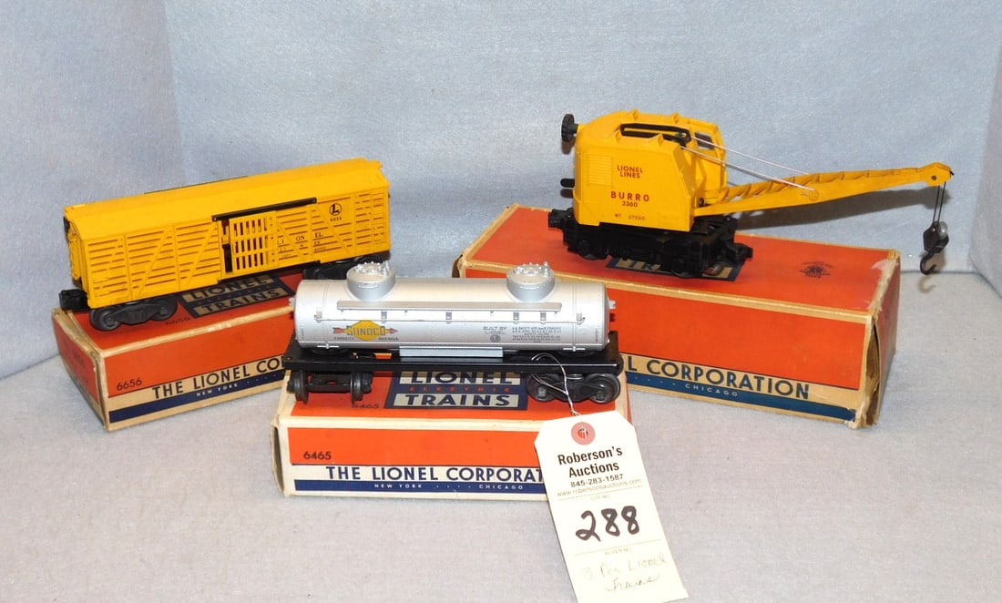 3 Pcs. Lionel Trains (1 of 2)