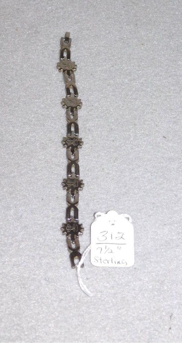 7 1/2" Sterling Bracelet: 7 1/2" Sterling Bracelet - Sun & Link Pattern in VG Cond.