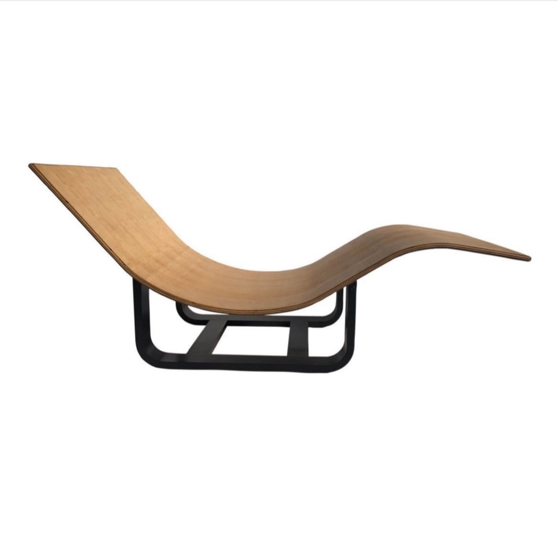 Danish Modern Bentwood Chaise Lounge: Danish Modern Bentwood Chaise Lounge that adjusts to provide an 'antigravity' feel when fully reclined. The chaise is in two parts, a bentwood base in a black finish, that supports a blond finish bent