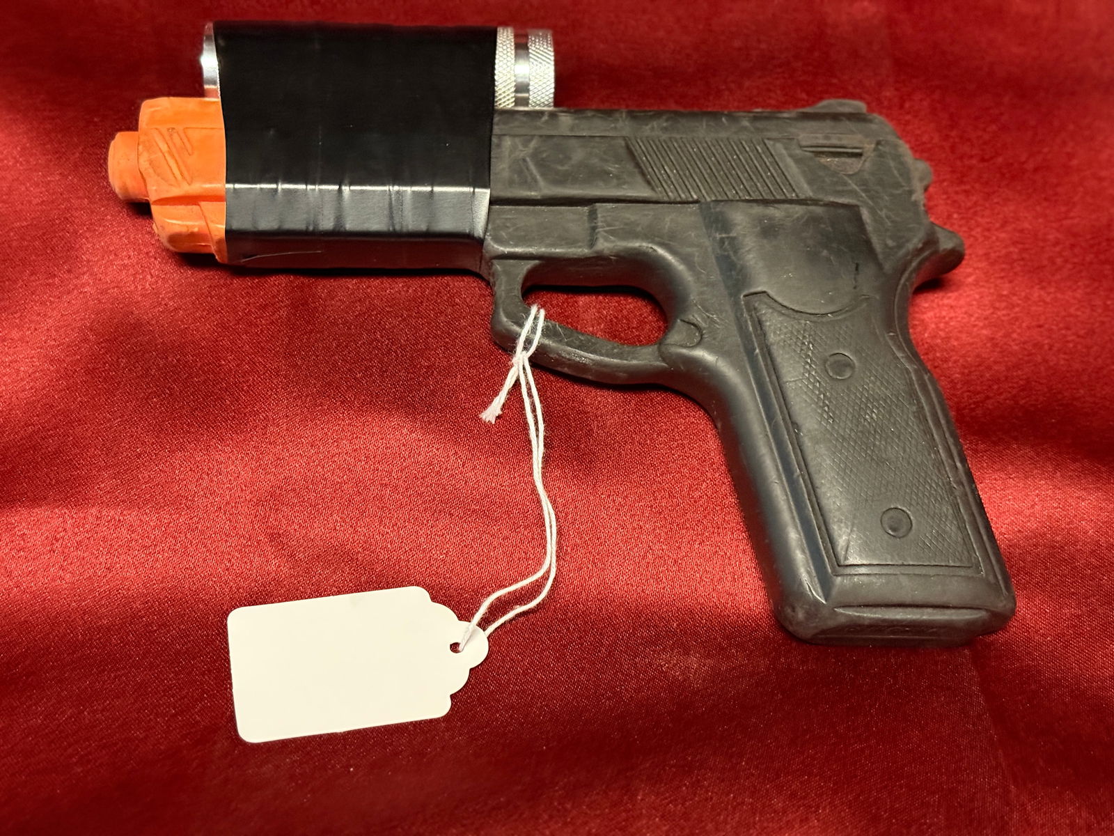 Solid rubber fake prop gun (gray): Solid rubber fake prop gun (gray) We encourage you to place your bids now as you never know what may come up to prevent bidding live.