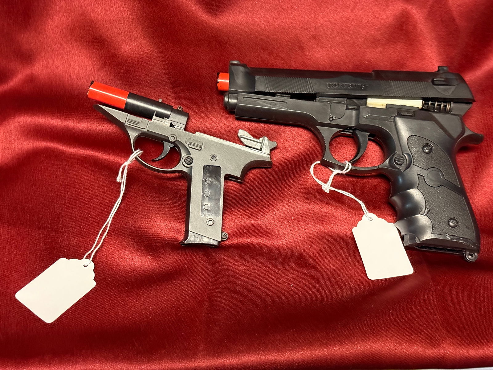(2) broken fake prop guns: (2) broken fake prop guns We encourage you to place your bids now as you never know what may come up to prevent bidding live.