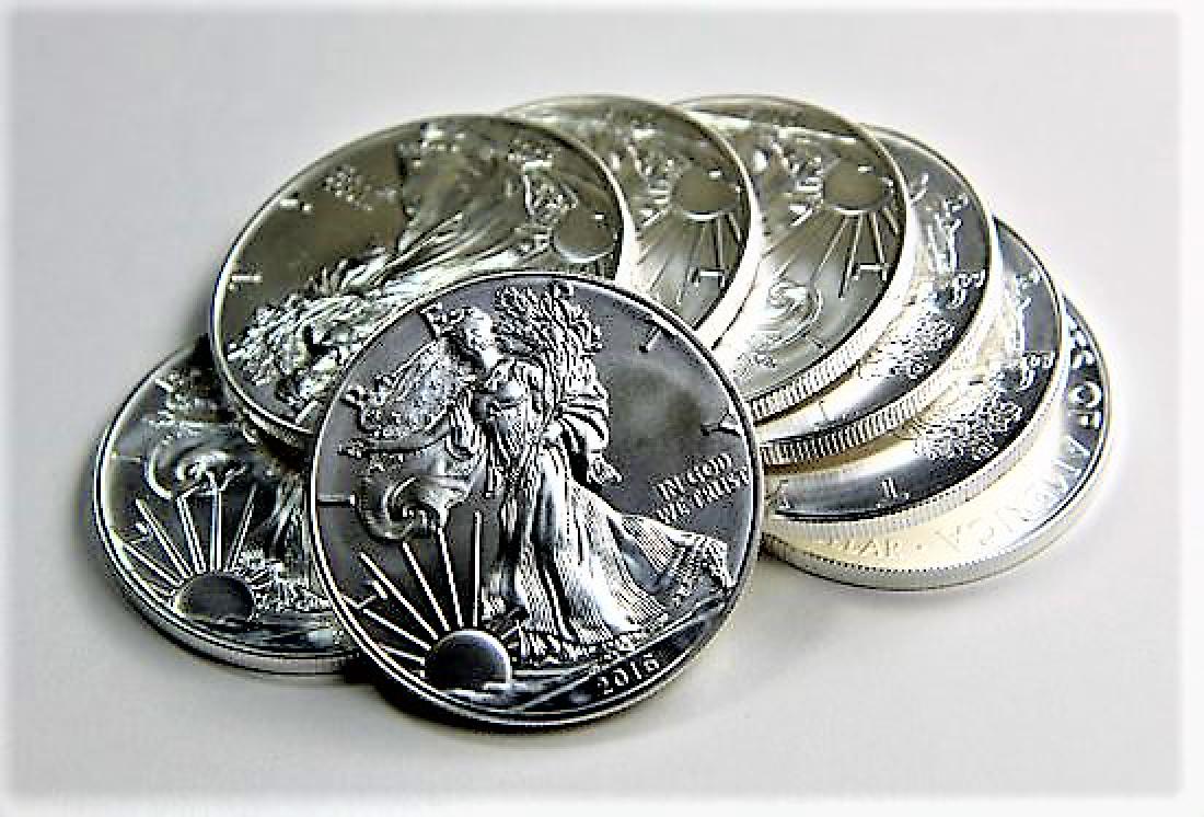 (8) US Silver Eagles Random Dates (1 of 1)