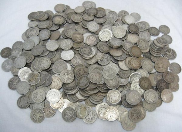 Lot of 20 Morgan Silver Dollars: A lot with 20 Morgan Silver Dollars- g-au grades, unsearched lot of Morgans.