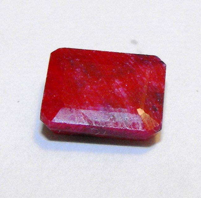 2.88 ct. Ruby Gemstone - $ 375 GG GIA: Evaluations and Appraisals use some or all of the following Gemological tools. : A fully corrected triplet loupe, binocular microscope, master color comparison diamond set, electronic carat balancing 
