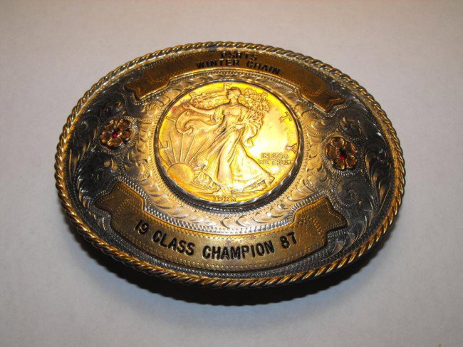 1986 Silver Eagle- 87 Champion Buckle: Jeweled gold overlay, silver plate. We offer at auction some of the best quality tangible assets. We strive to make your bidding experience the best on the net. Weekly sales of large bulk lots, indivi