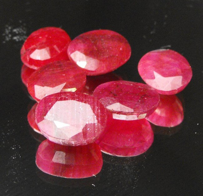25.1 ct Ruby Gem parcel - $2.2K GG GIA: All of our evaluations use some or all of the following Gemological tools. : A fully corrected triplet loupe, binocular microscope, master color comparison diamond set, electronic carat balancing scal