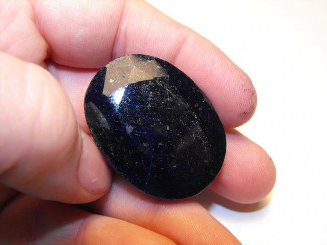 228 ct. Sapphire Gemstone: This gem has been naturally mined from the earth. It is not a synthetic stone, it is areal mother nature made item. Any treatments are done so in accordance with the accepted practices within the indu