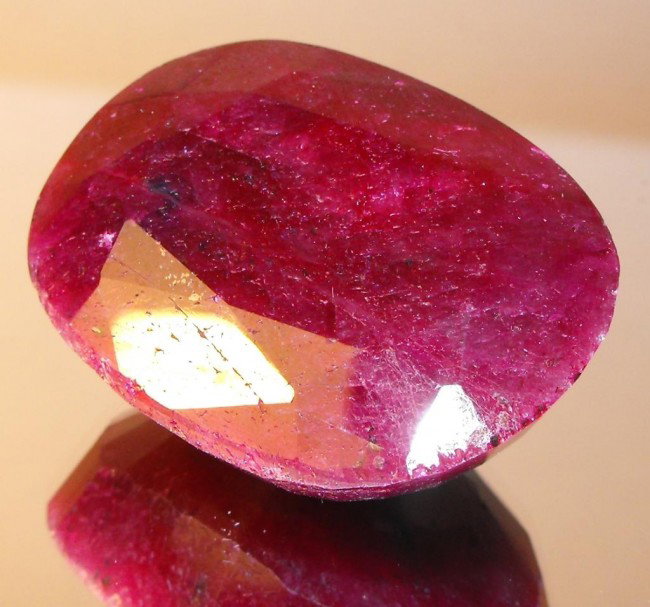 212 ct Ruby Gem - $ 14500 GG GIA: All of our evaluations use some or all of the following Gemological tools. : A fully corrected triplet loupe, binocular microscope, master color comparison diamond set, electronic carat balancing scal